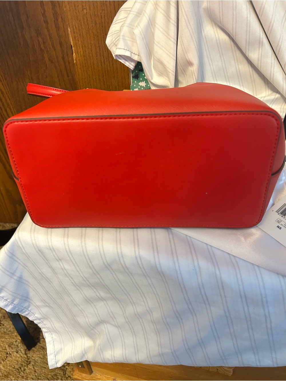 Michael Kors Red Saffiano Shoulder Tote NEW - Picture 9 of 10